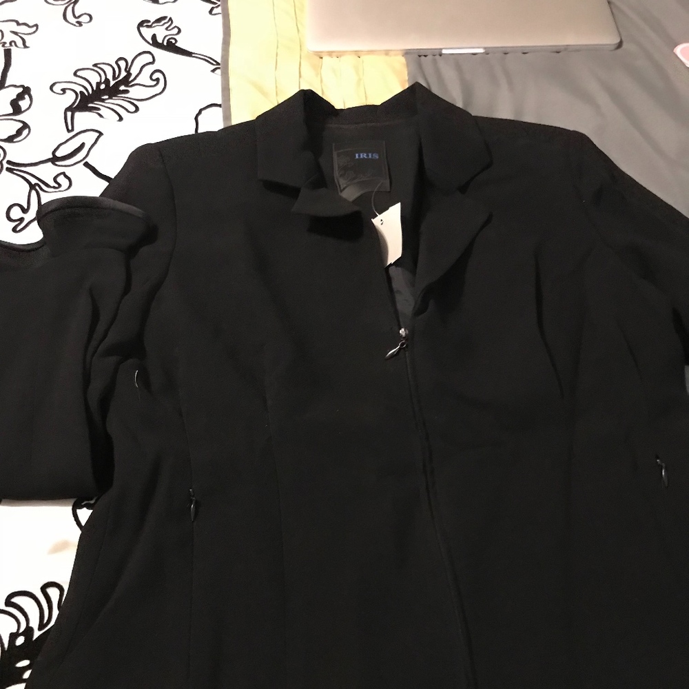 Iris Fitted Black Jacket Size 10